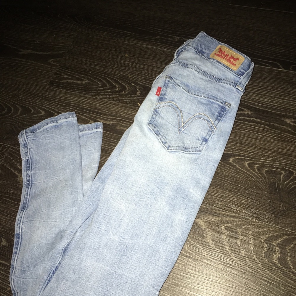 Levi’s skinny jeans